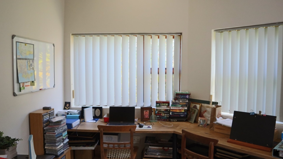 3 Bedroom Property for Sale in Rooi Rivier Rif Western Cape